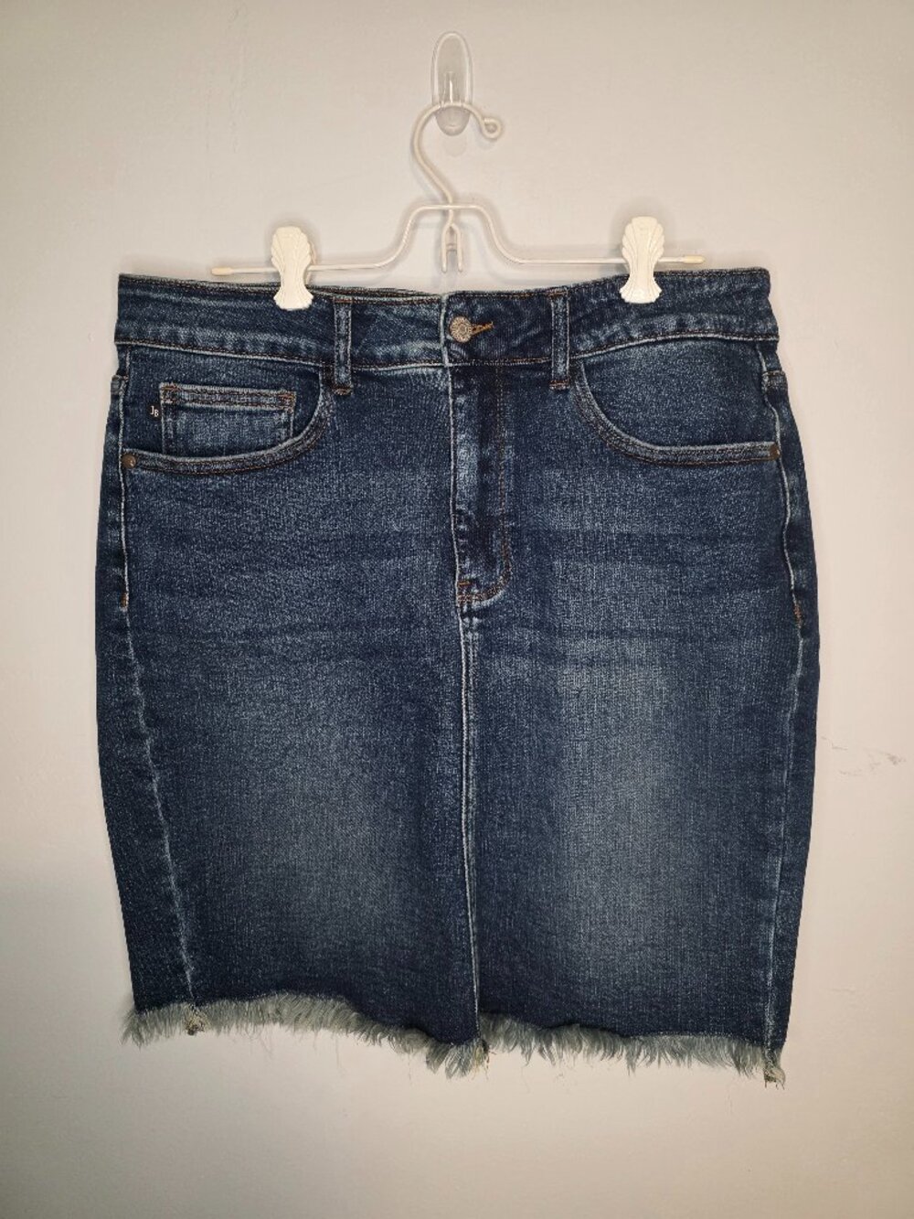 Judy Blue Womens Denim Frayed Hem Skirt Size 1XL